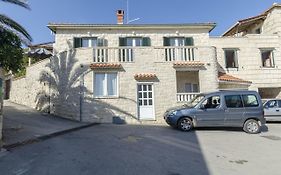 Apartments Mare